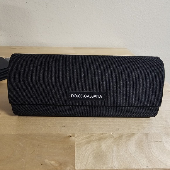 Dolce Gabbana D&G Spell Out Black Flip Sun/Eye glasses Case Pouch, Cert & Cloth - Picture 2 of 8